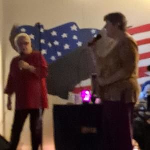 Meet your Posher, Lee